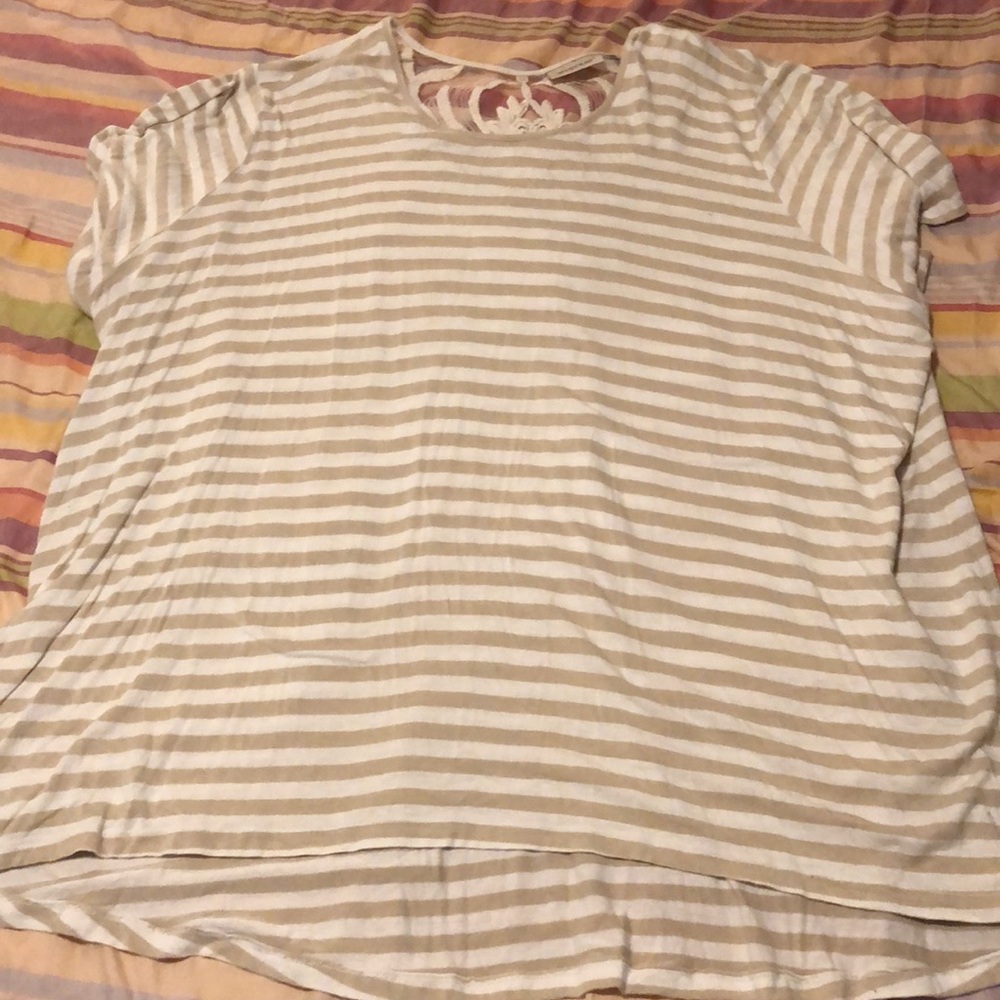Avenue tan/white striped top 30/32w